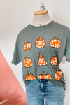 GREEN DAISY PUMPKIN GRAPHIC TEE