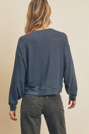 OUT OF MY WAY TOP WASHED NAVY