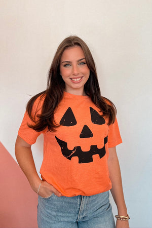 MRS. JACKO GRAPHIC TEE