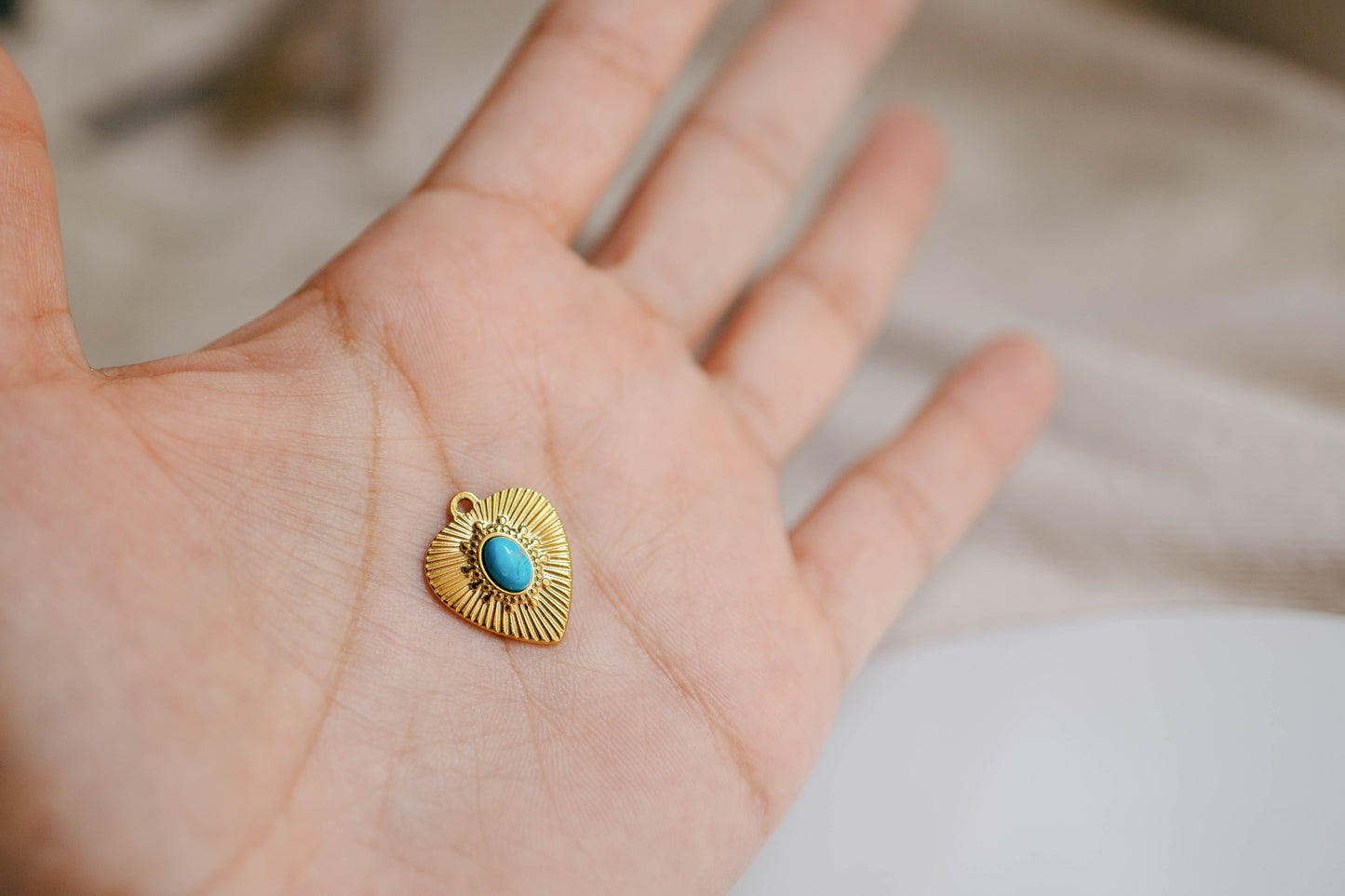 THE RADIANT TURQUOISE