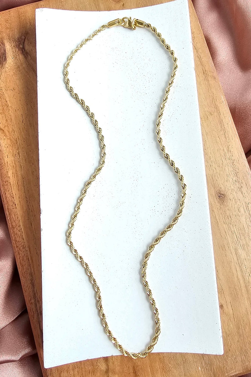 LUXE GOLD ROPE CHAIN 16