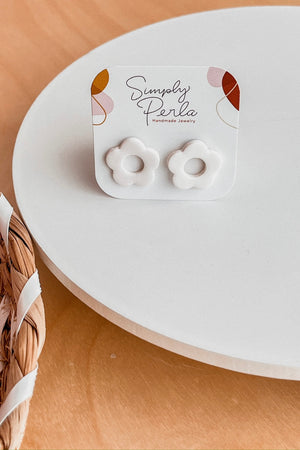 DAISY STUDS IVORY