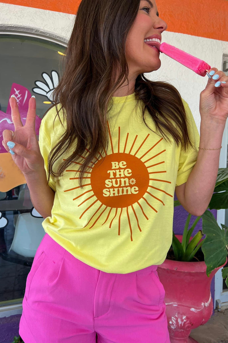 BE THE SUNSHINE GRAPHIC TEE