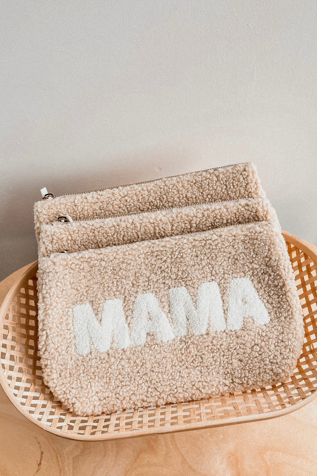 TAN TEDDY POUCH MAMA
