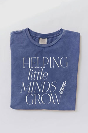 HELPING LITTLE MINDS GRAPHIC TEE