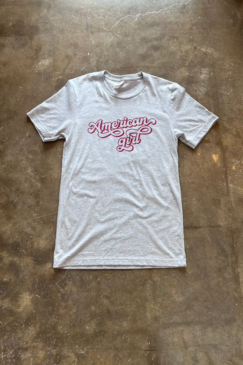 AMERICAN GIRL GRAPHIC TEE GRAY