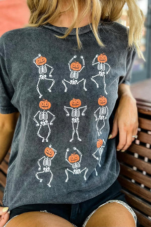 DANCING SKELETON GRAPHIC TEE