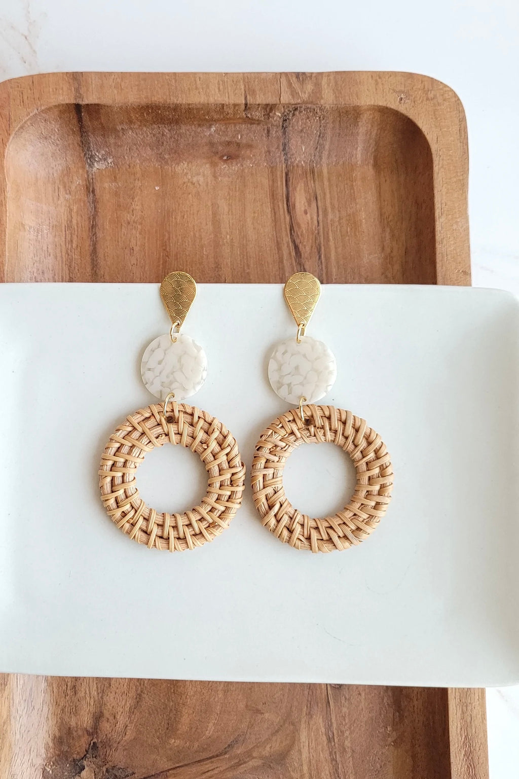 LANA EARRINGS DARK RATTAN