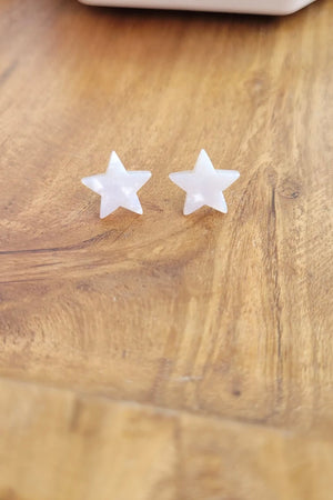 STAR STUDS PEARLY WHITE